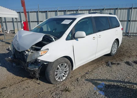 2014 Toyota Sienna Xle V6 8 Passenger from USA, damaged, VIN 5TDYK3DC0ES424219